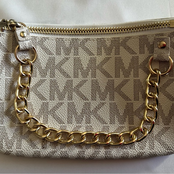 MICHAEL KORS MK Signature Belt Bag Pouch-Fanny Pack with Gold Chain - Picture 3 of 12
